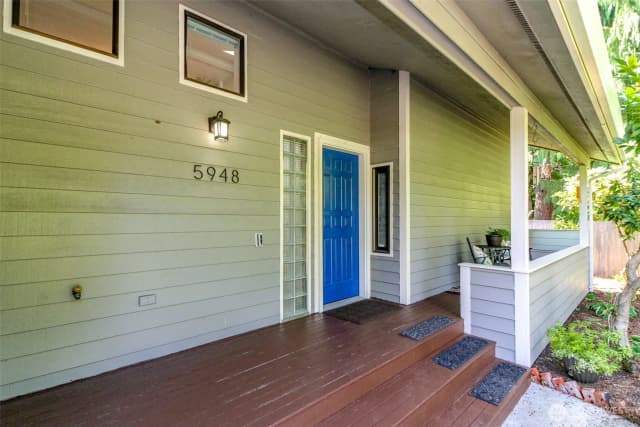 Property photo for 5948 Glenmore Drive Se, Olympia photo 2