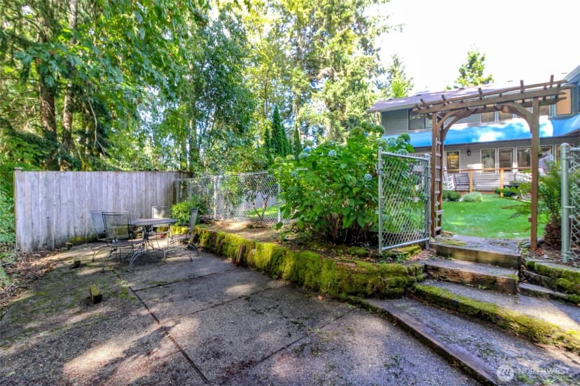 Property photo for 5948 Glenmore Drive Se, Olympia photo 40