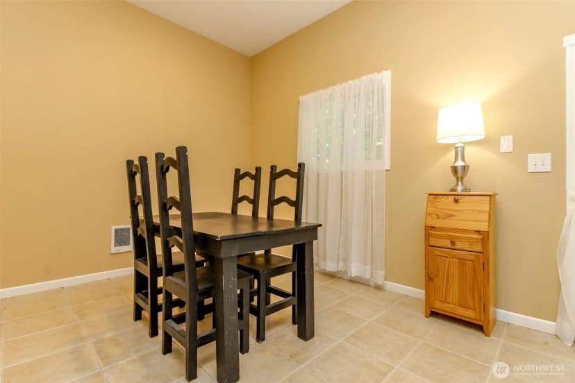 Property photo for 5948 Glenmore Drive Se, Olympia photo 32