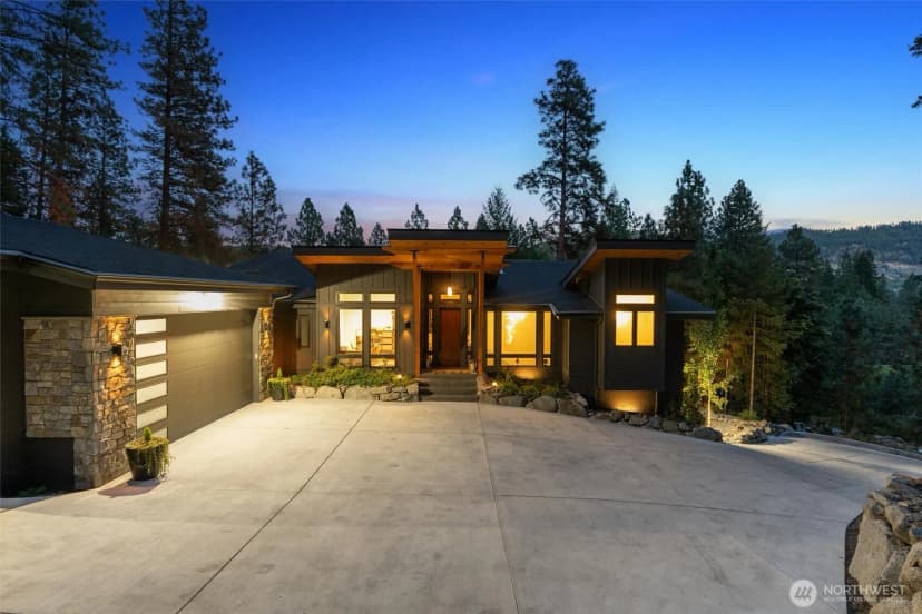 Property photo for 8836 Canal Road, Leavenworth photo 3