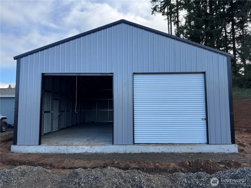 Property photo for 18814 8th Avenue E, Spanaway photo 34