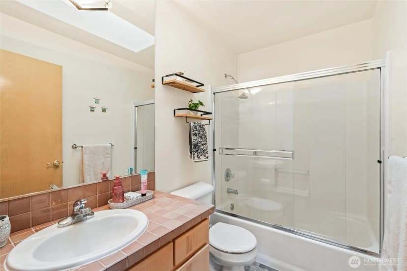 Property photo for 8228 226th Street Sw #a/b, Edmonds photo 26
