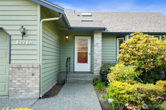 Property photo for 8228 226th Street Sw #a/b, Edmonds photo 5