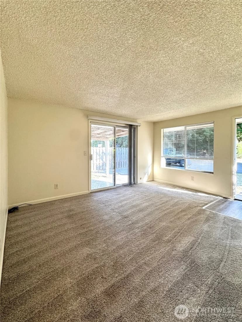 Property photo for 5005 88th Street Ne #d, Marysville photo 2