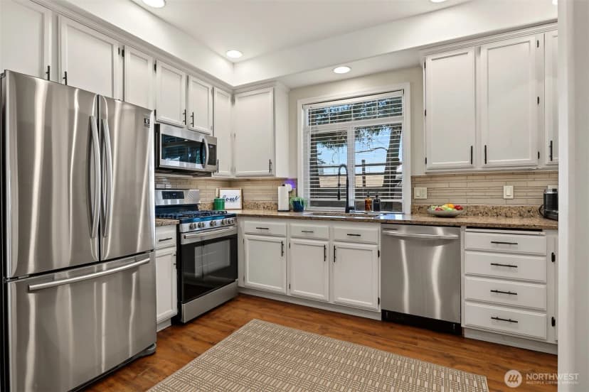Property photo for 12305 Meridian Avenue S ##17, Everett photo 14