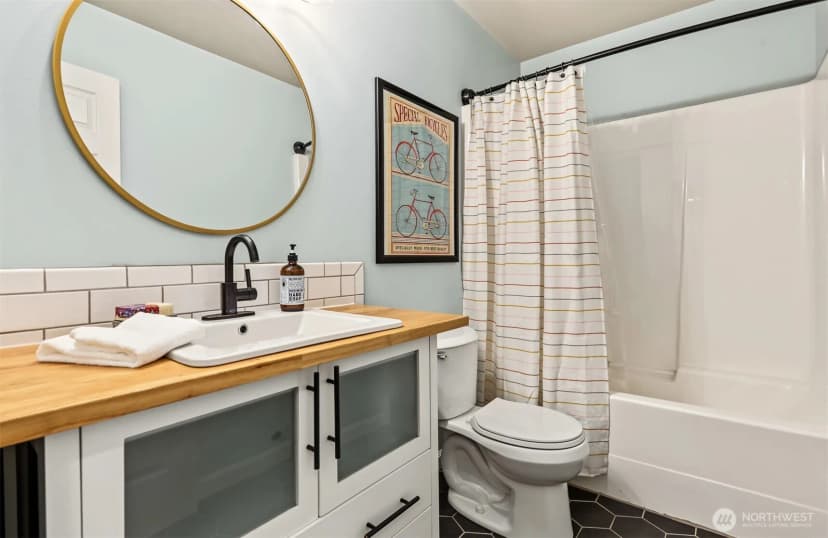 Property photo for 12305 Meridian Avenue S ##17, Everett photo 34