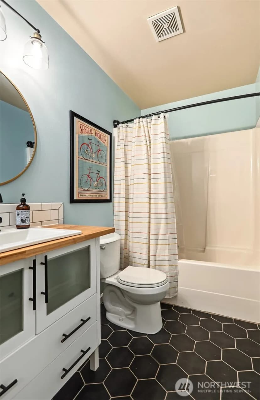 Property photo for 12305 Meridian Avenue S ##17, Everett photo 33