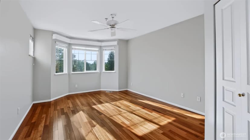 Property photo for 2840 139th Avenue Se #30, Bellevue photo 27