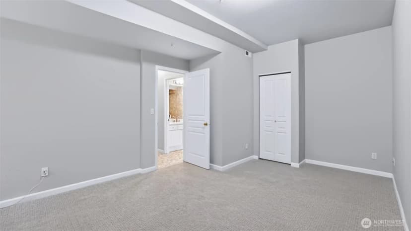 Property photo for 2840 139th Avenue Se #30, Bellevue photo 33