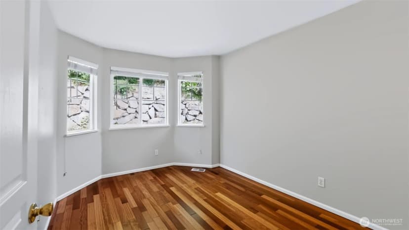 Property photo for 2840 139th Avenue Se #30, Bellevue photo 25