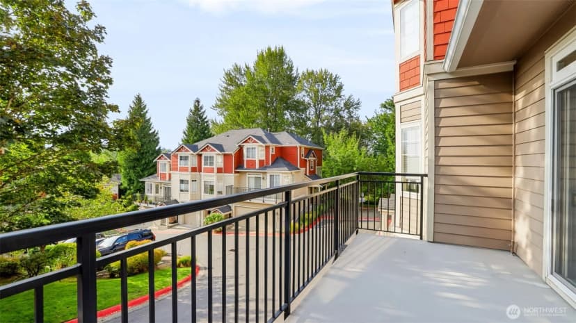 Property photo for 2840 139th Avenue Se #30, Bellevue photo 23