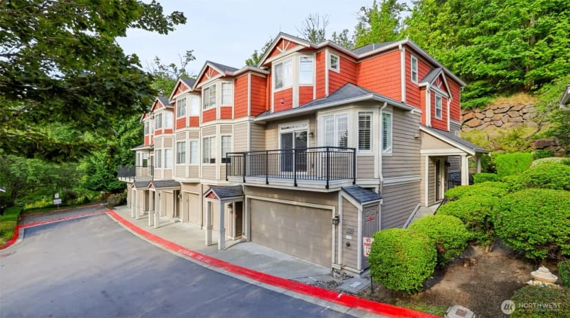 Property photo for 2840 139th Avenue Se #30, Bellevue photo 2