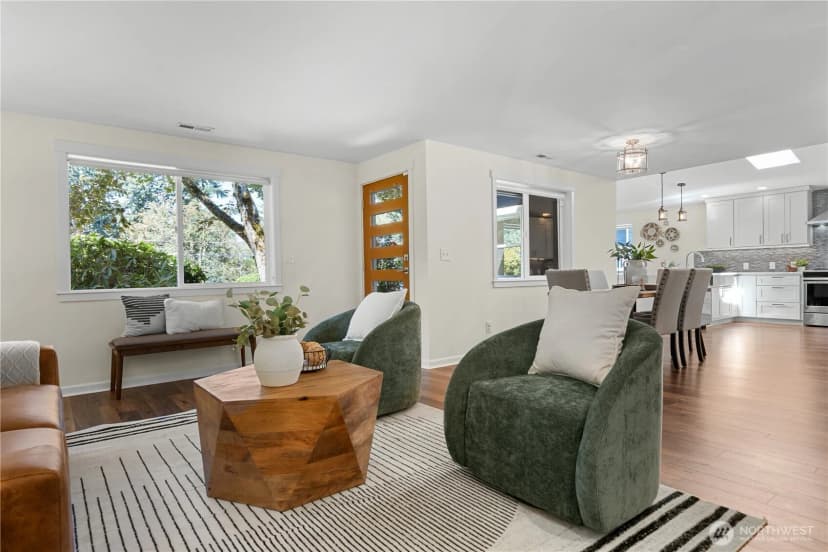 Property photo for 12032 38th Avenue Ne, Seattle photo 19