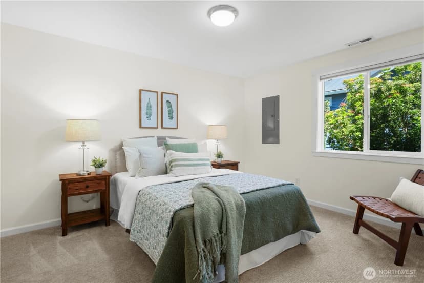 Property photo for 12032 38th Avenue Ne, Seattle photo 25