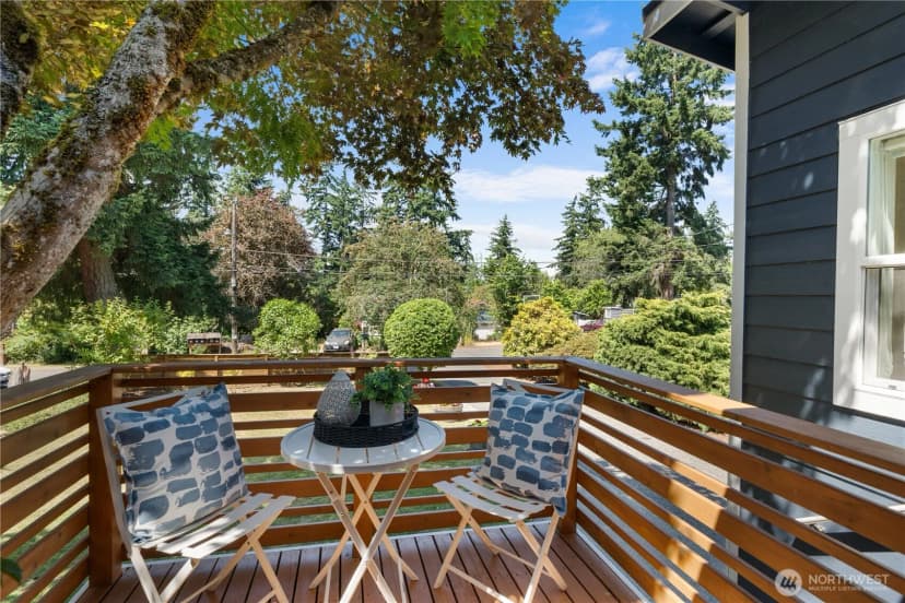 Property photo for 12032 38th Avenue Ne, Seattle photo 37
