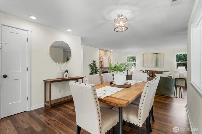 Property photo for 12032 38th Avenue Ne, Seattle photo 13