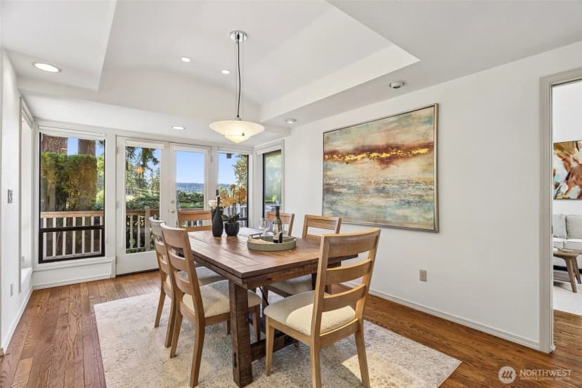 Property photo for 16313 Inglewood Place Ne, Kenmore photo 7