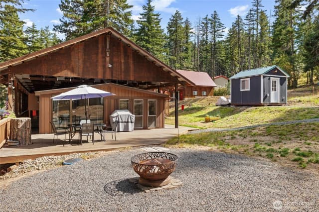 Property photo for 701 Pumphouse Hill Road, Cle Elum photo 3