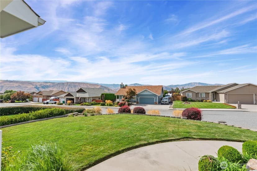 Property photo for 25 S Mandolin Avenue, East Wenatchee photo 31