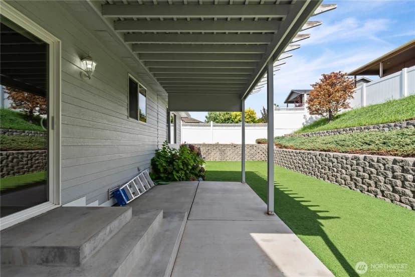 Property photo for 25 S Mandolin Avenue, East Wenatchee photo 27