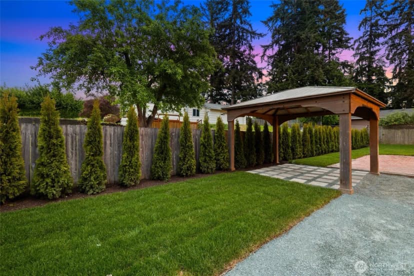 Property photo for 315 241st Street Sw, Bothell photo 35