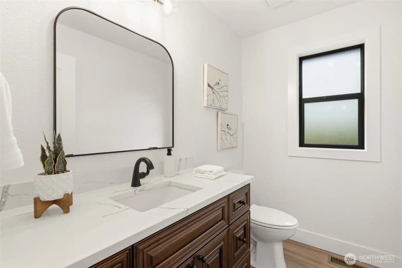 Property photo for 315 241st Street Sw, Bothell photo 20