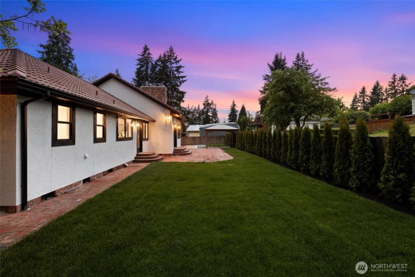 Property photo for 315 241st Street Sw, Bothell photo 36
