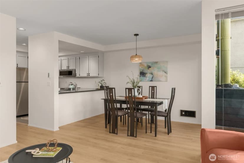 Property photo for 2831 14th Avenue W #2, Seattle photo 7