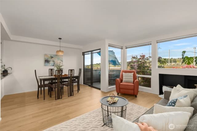 Property photo for 2831 14th Avenue W #2, Seattle photo 3