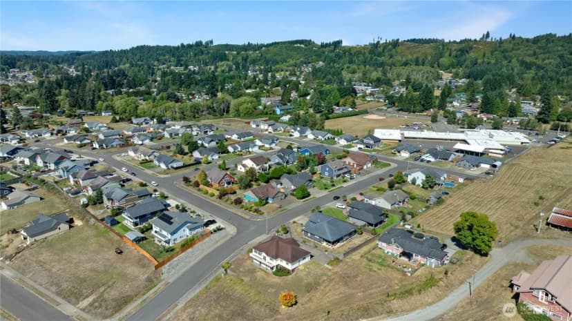 Property photo for 190 Hemlock Street, Montesano photo 38