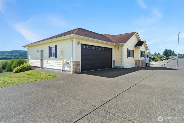 Property photo for 190 Hemlock Street, Montesano photo 3
