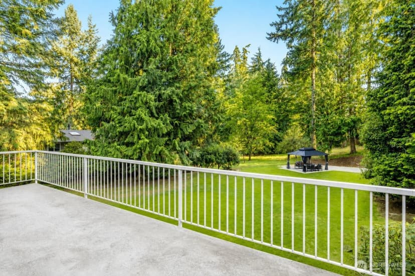 Property photo for 114 231st Street Se, Bothell photo 12