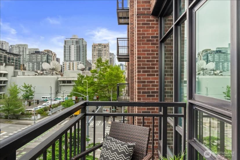 Property photo for 2911 2nd Avenue #506, Seattle photo 13