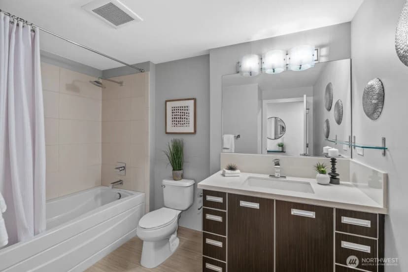 Property photo for 2911 2nd Avenue #506, Seattle photo 26