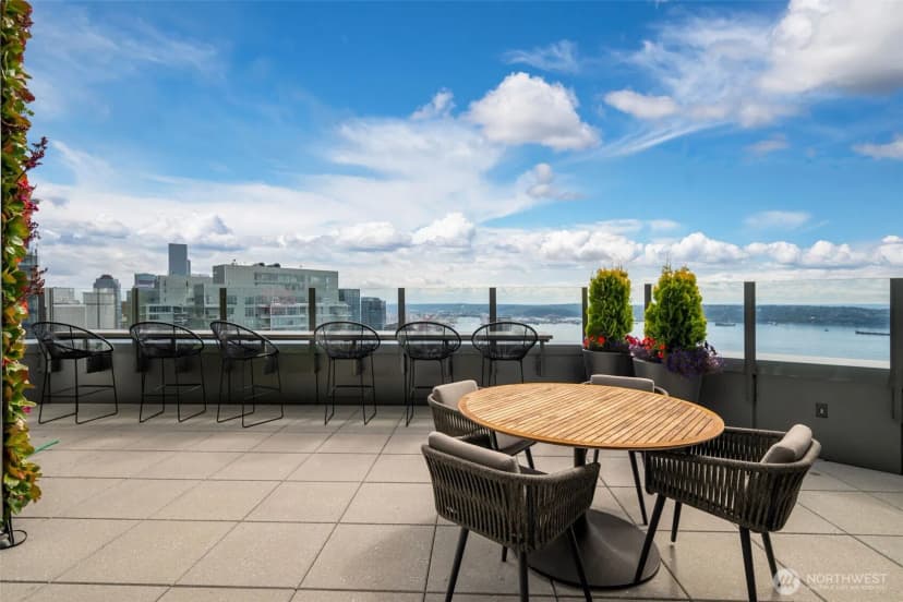Property photo for 2510 6th Avenue #2603, Seattle photo 25