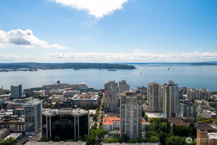 Property photo for 2510 6th Avenue #2603, Seattle photo 26