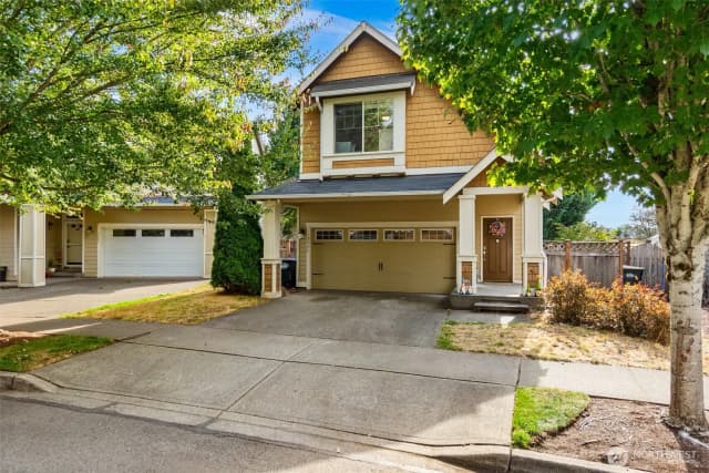 Property photo for 7377 Radius Loop Se, Olympia