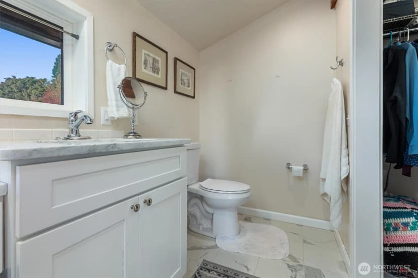 Property photo for 5115 Varco Road Ne, Tacoma photo 28