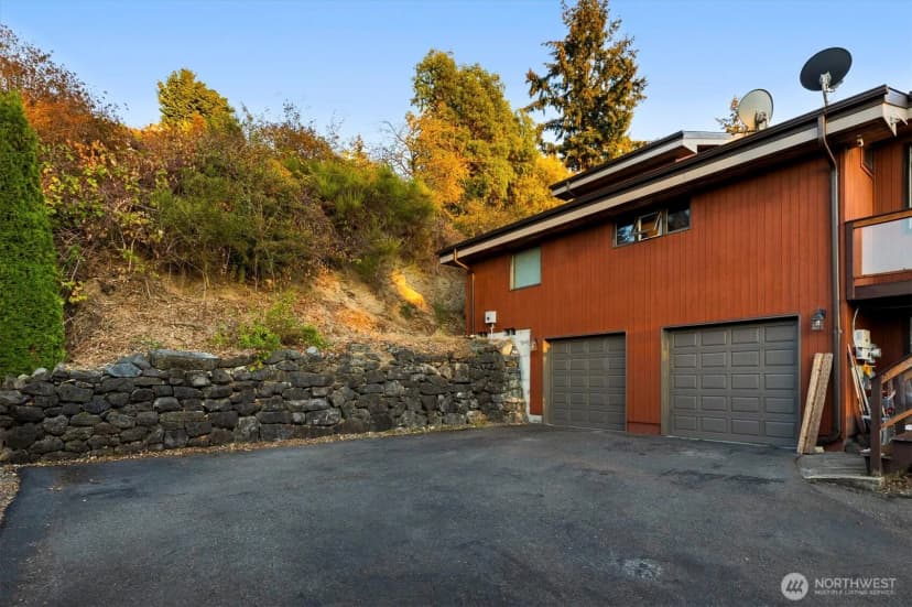 Property photo for 5115 Varco Road Ne, Tacoma photo 8