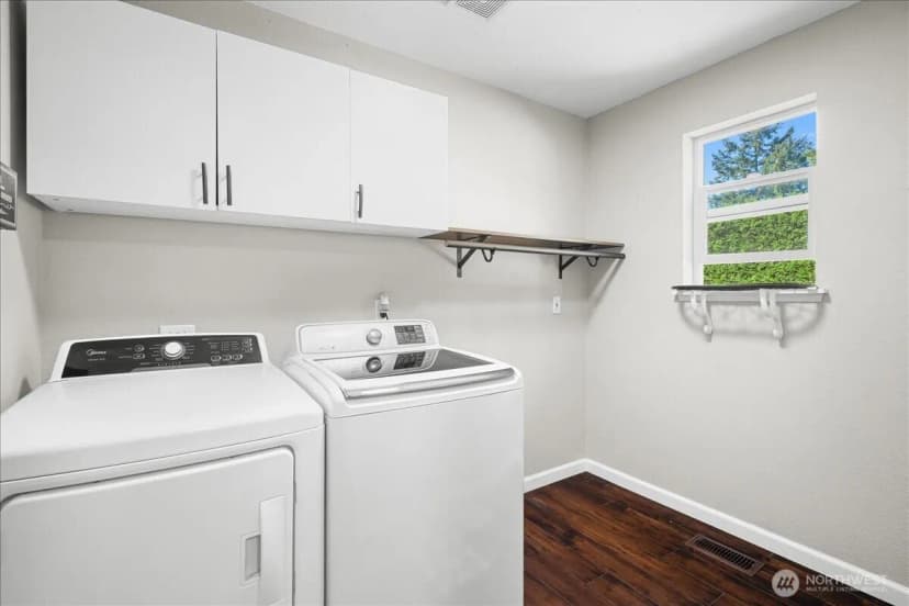 Property photo for 16308 44th Avenue E, Tacoma photo 17