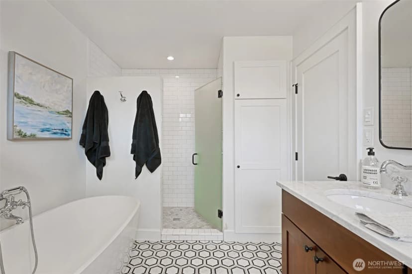 Property photo for 6912 32nd Avenue Nw, Seattle photo 22
