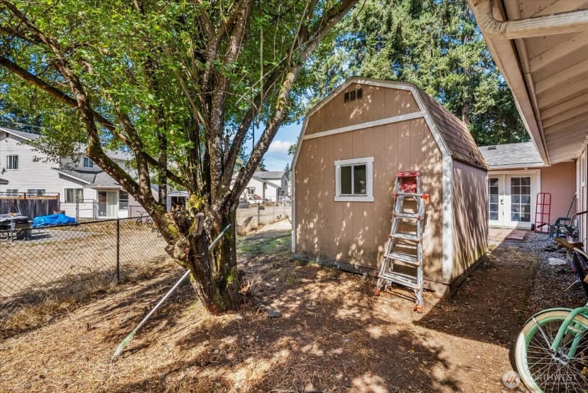Property photo for 19408 9th Avenue E, Spanaway photo 21