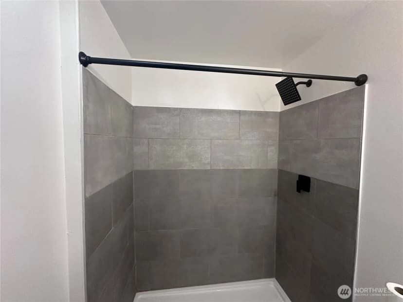 Property photo for 3415 158th Street Sw, Lynnwood photo 9