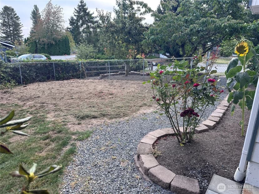 Property photo for 3415 158th Street Sw, Lynnwood photo 14
