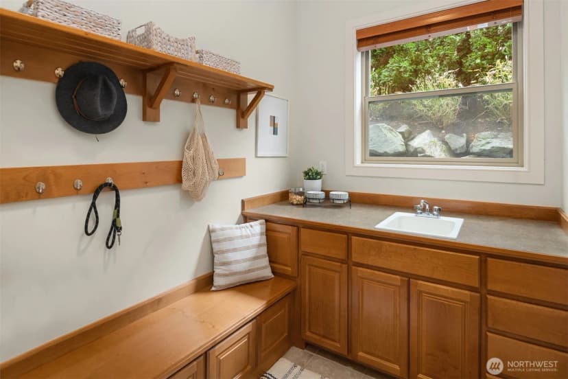 Property photo for 525 Timber Creek Drive Nw, Issaquah photo 16