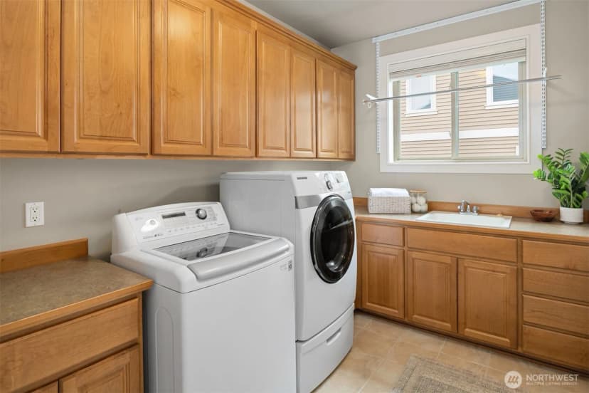 Property photo for 525 Timber Creek Drive Nw, Issaquah photo 30