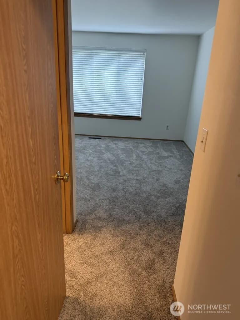 Property photo for 28026 230th Avenue Se, Maple Valley photo 8