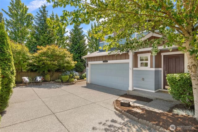 Property photo for 4200 166th Place Se, Bothell photo 2