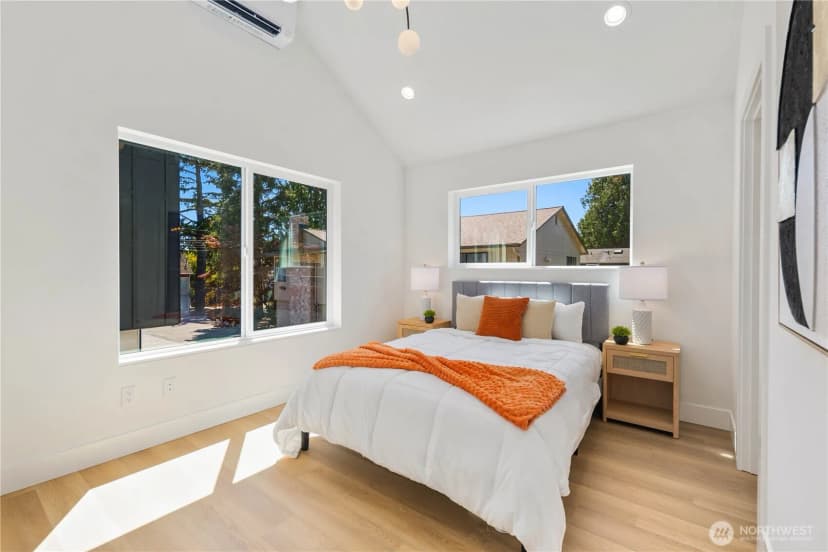 Property photo for 724 N 89th Street, Seattle photo 18