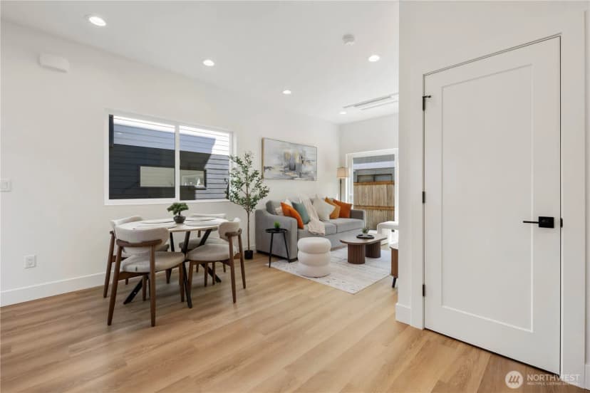 Property photo for 726 N 89th Street #b, Seattle photo 5